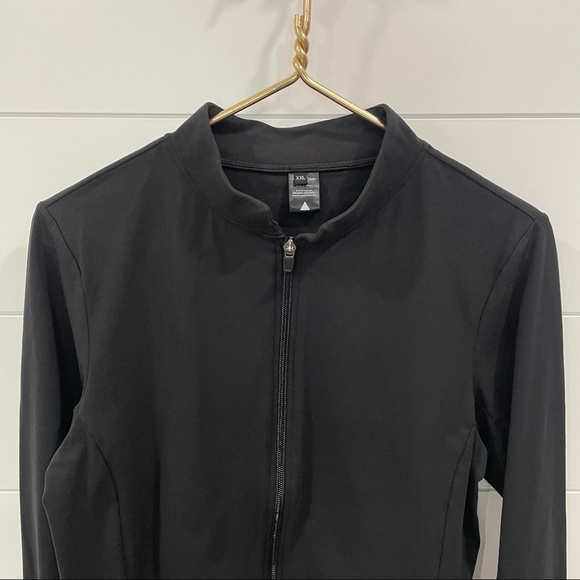 Balance Athletica The Elevate Cropped Zip Black XXL - Picture 7 of 13